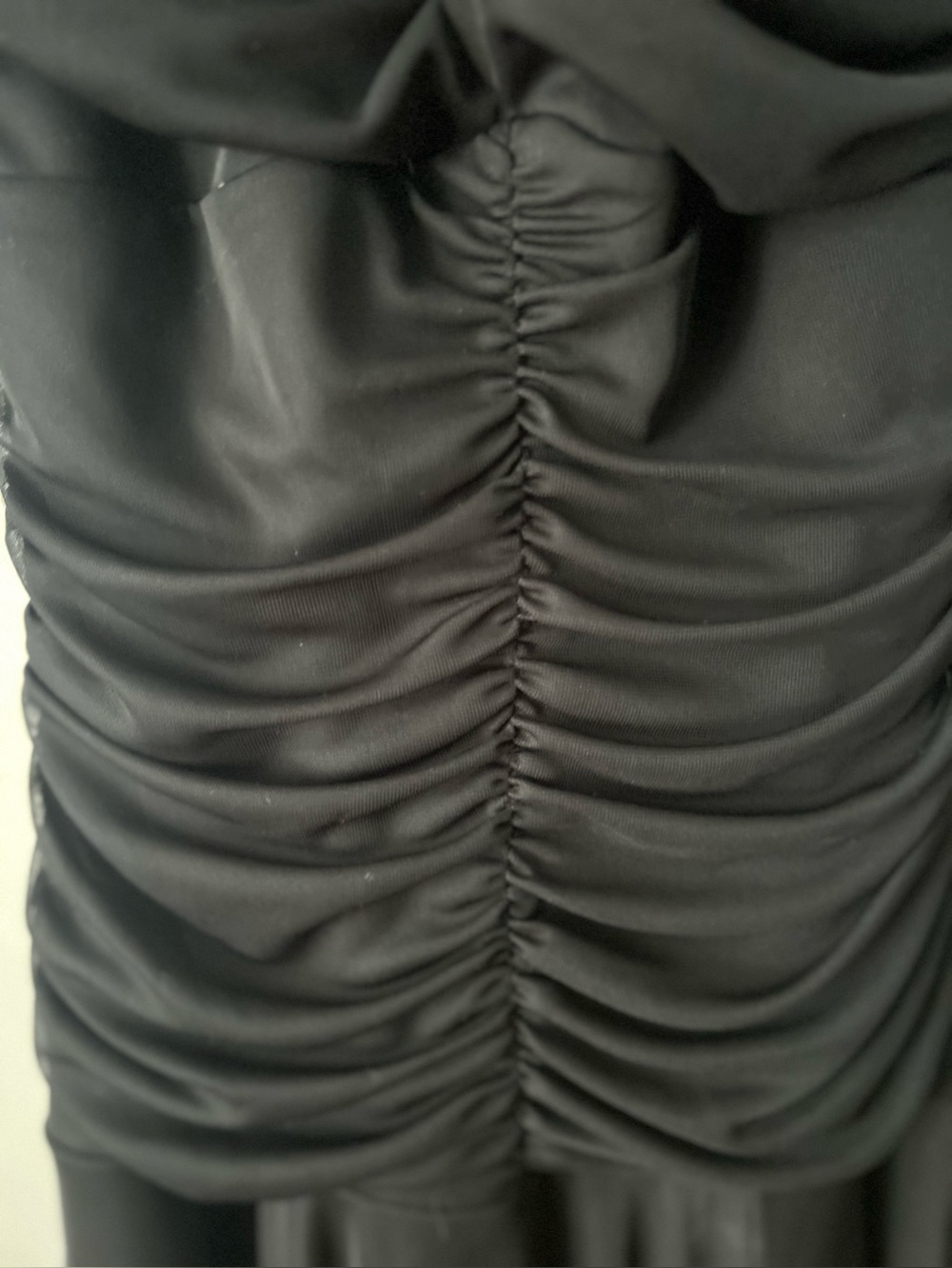 Le Château mesh halter dress - Picture 3 of 11